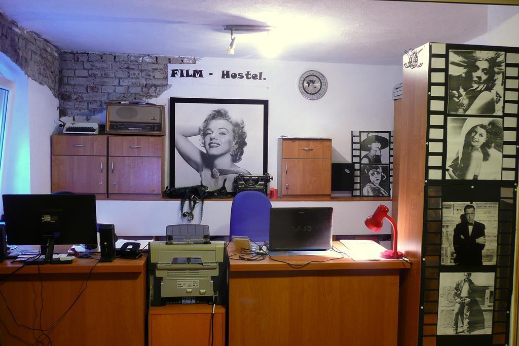 פוזנן Film Hostel מראה חיצוני תמונה