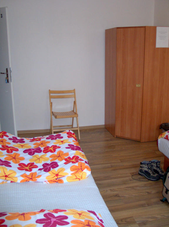 פוזנן Film Hostel חדר תמונה